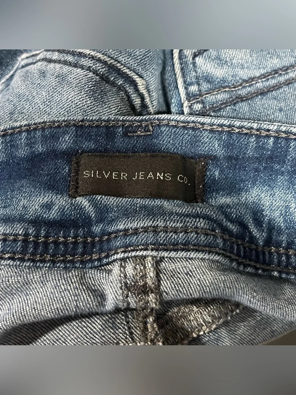 Silver Jeans Avery Trouser Medium Blue Flared Jeans